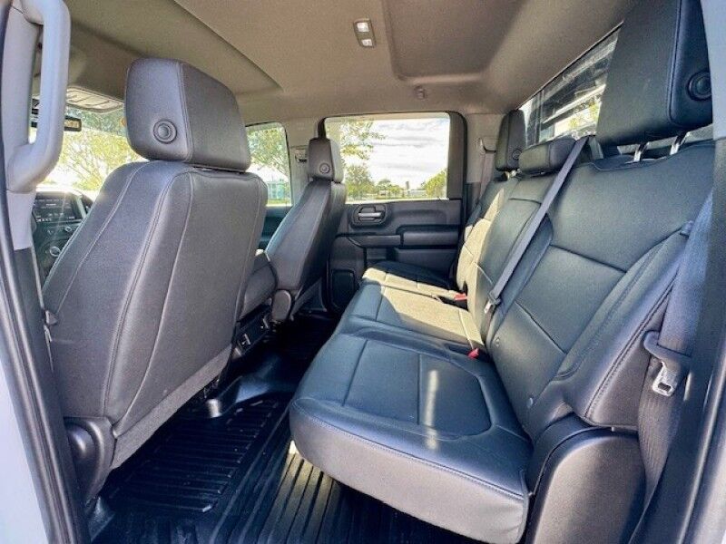 2023 Chevrolet SILVERADO 3500HD CC WORK TRUCK FLATBED 4X4 CREW CAB COLD AC RUNS GREAT Sarasota FL