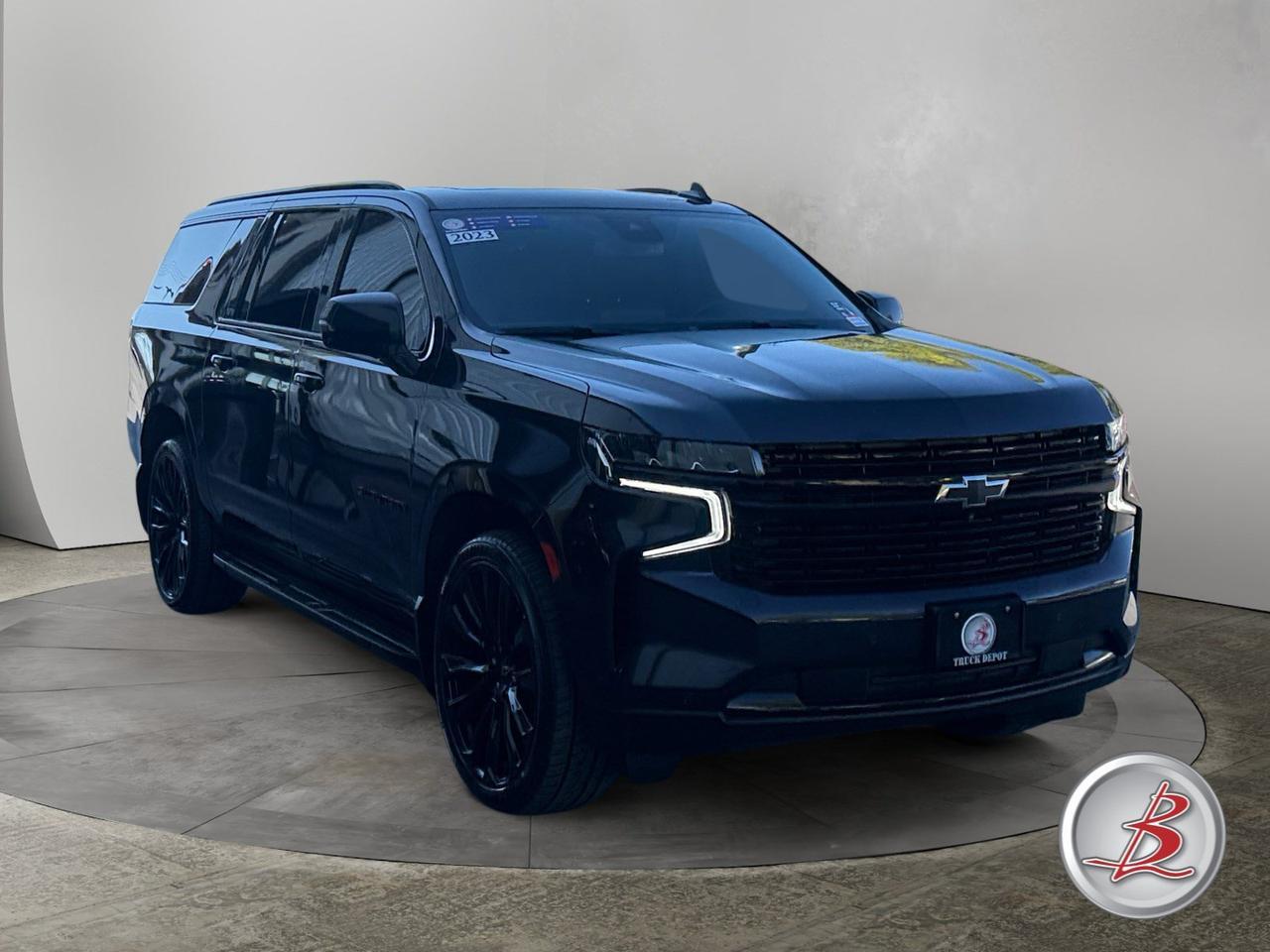 2023 Chevrolet SUBURBAN RST
