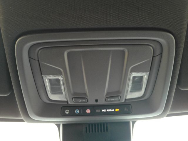 2023 Chevrolet Silverado 1500 2WD Crew Cab Short Bed LT Plano TX