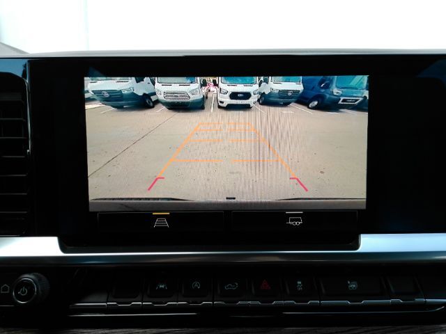 2023 Chevrolet Silverado 1500 2WD Crew Cab Short Bed LT Plano TX