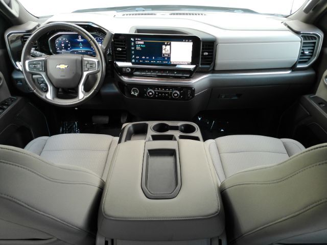 2023 Chevrolet Silverado 1500 2WD Crew Cab Short Bed LT Plano TX