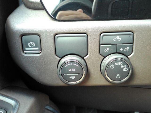 2023 Chevrolet Silverado 1500 2WD Crew Cab Short Bed LT Plano TX
