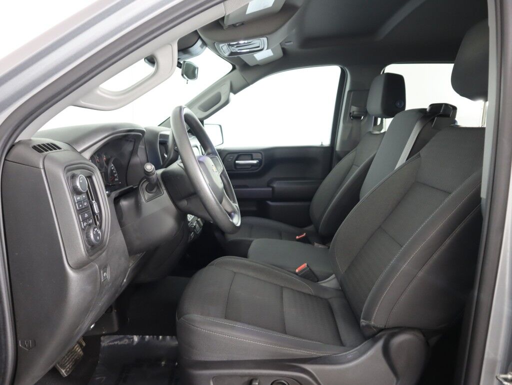 2023 Chevrolet Silverado 1500 4WD Crew Cab 157 Custom Maumee OH