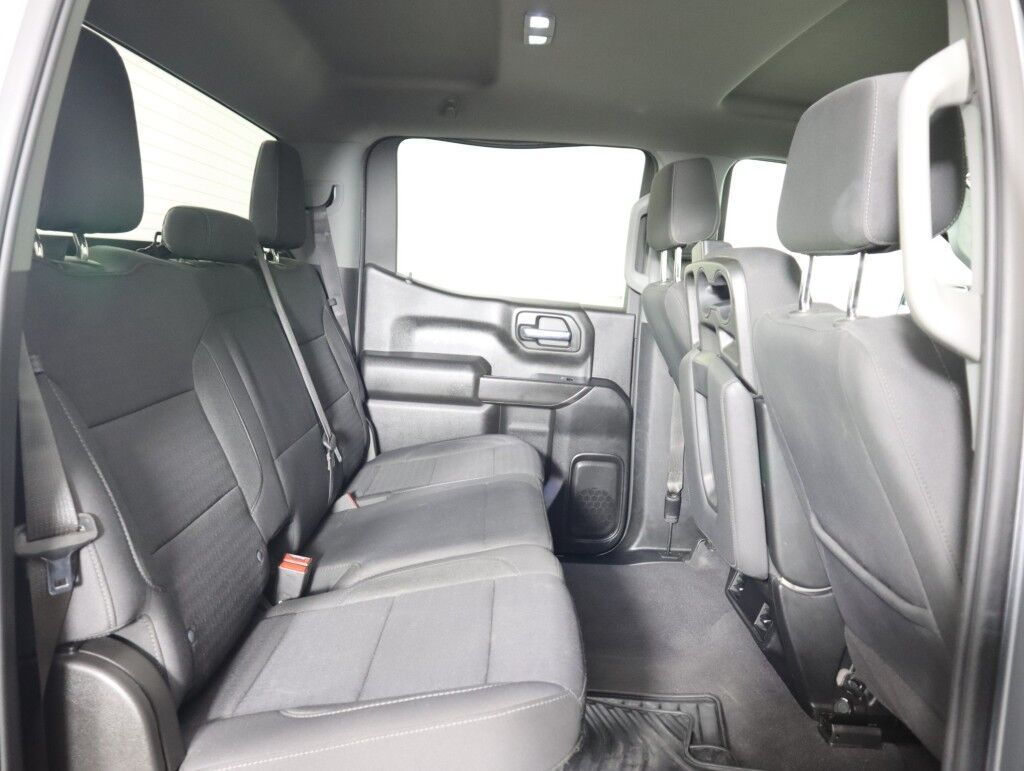 2023 Chevrolet Silverado 1500 4WD Crew Cab 157 Custom Maumee OH