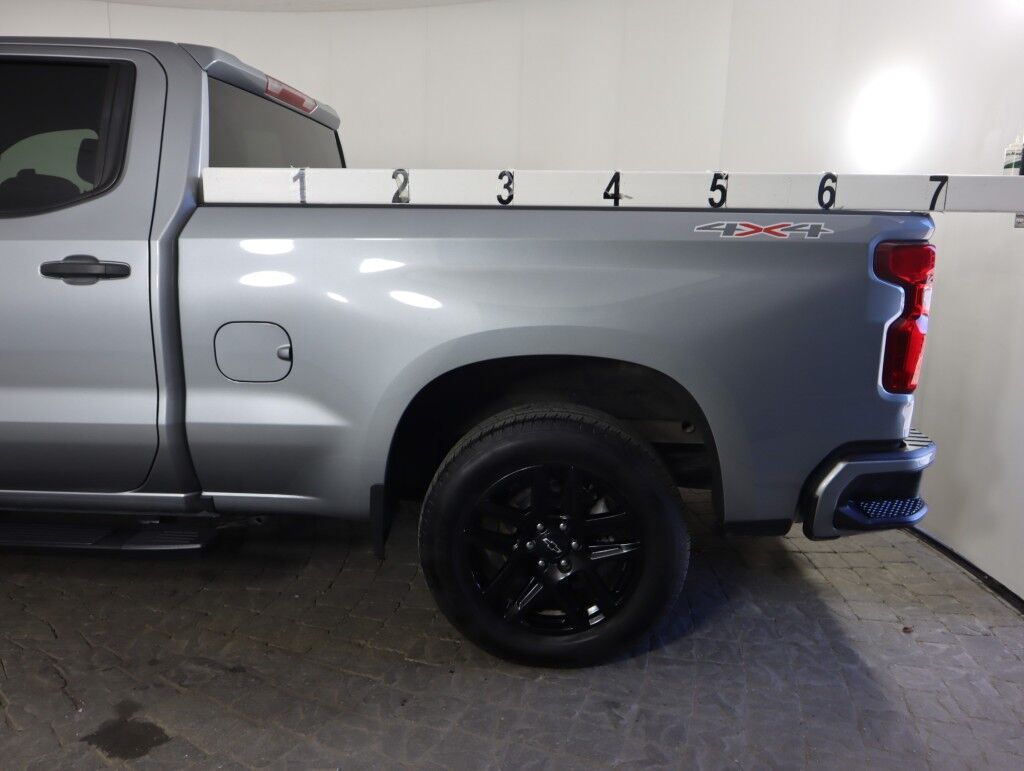 2023 Chevrolet Silverado 1500 4WD Crew Cab 157 Custom Maumee OH