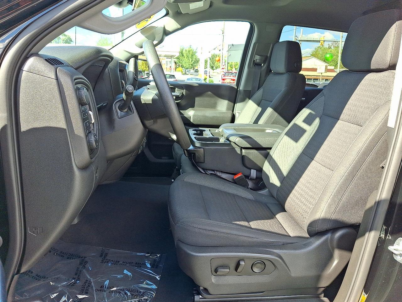 2023 Chevrolet Silverado 1500 4WD Crew Cab Short Bed Custom Allentown PA