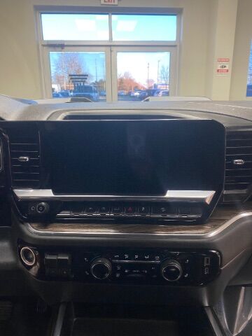 2023 Chevrolet Silverado 1500 4WD Crew Cab Short Bed LT Trail Boss Charlotte NC