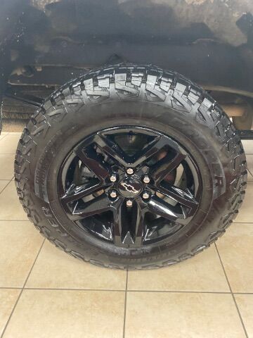 2023 Chevrolet Silverado 1500 4WD Crew Cab Short Bed LT Trail Boss Charlotte NC