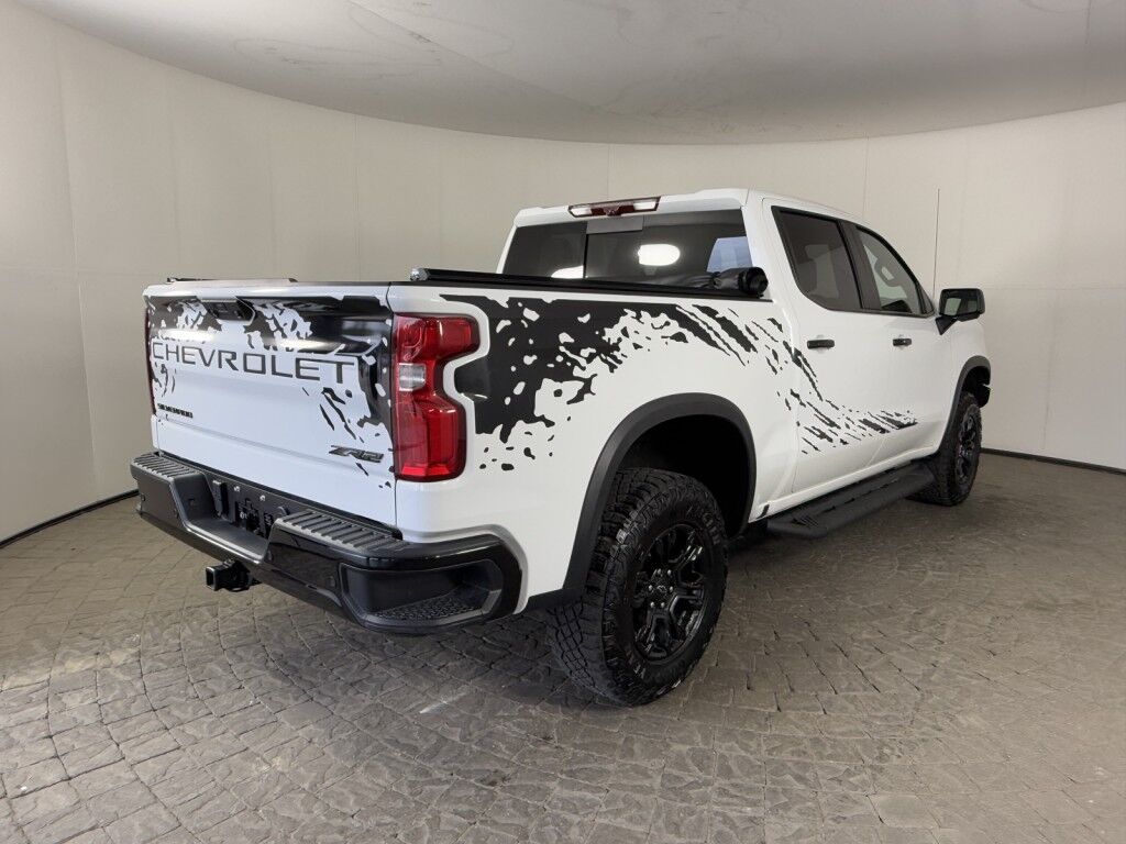 2023 Chevrolet Silverado 1500 4WD Crew Cab ZR2 w/Tech Pkg/Sunroof Maumee OH