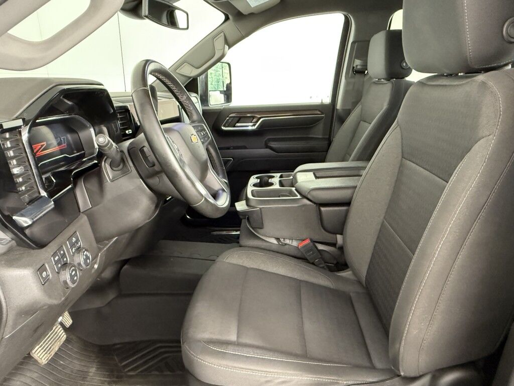 2023 Chevrolet Silverado 1500 4WD Double Cab LT Maumee OH