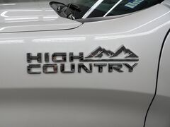 2023 Chevrolet Silverado 1500 4x4 Crew Cab High Country Fond du Lac WI
