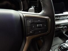 2023 Chevrolet Silverado 1500 4x4 Crew Cab High Country Fond du Lac WI