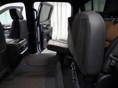 2023 Chevrolet Silverado 1500 4x4 Crew Cab High Country Fond du Lac WI