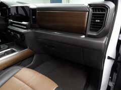 2023 Chevrolet Silverado 1500 4x4 Crew Cab High Country Fond du Lac WI