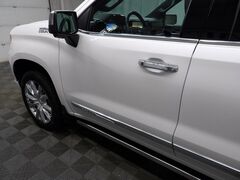 2023 Chevrolet Silverado 1500 4x4 Crew Cab High Country Fond du Lac WI