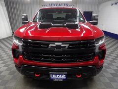 2023 Chevrolet Silverado 1500 4x4 Crew Cab LT Trail Boss Fond du Lac WI