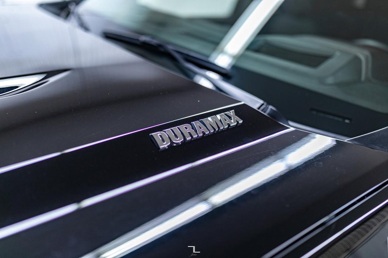 2023 Chevrolet Silverado 1500 4x4 Crew Cab LTZ Z71 Diesel Leather Nav BCam Red Deer AB