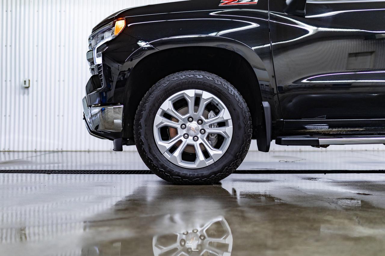 2023 Chevrolet Silverado 1500 4x4 Crew Cab LTZ Z71 Diesel Leather Nav BCam Red Deer AB