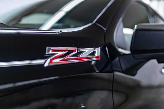 2023 Chevrolet Silverado 1500 4x4 Crew Cab LTZ Z71 Diesel Leather Nav BCam Red Deer AB