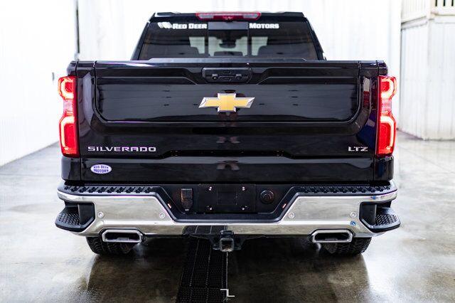 2023 Chevrolet Silverado 1500 4x4 Crew Cab LTZ Z71 Diesel Leather Nav BCam Red Deer AB