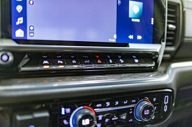 2023 Chevrolet Silverado 1500 4x4 Crew Cab LTZ Z71 Diesel Leather Nav BCam Red Deer AB