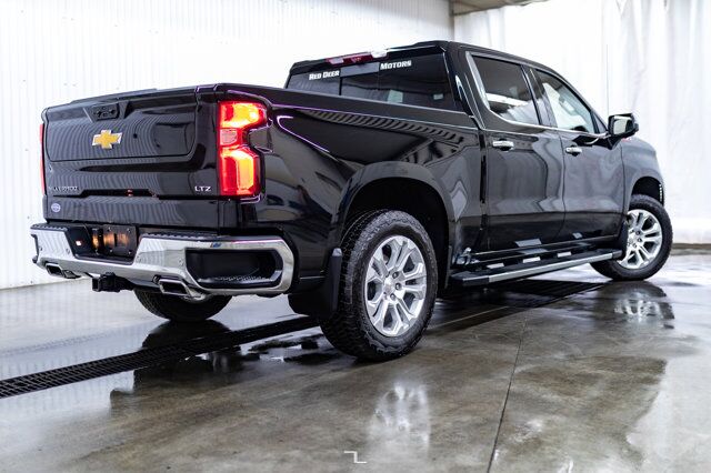2023 Chevrolet Silverado 1500 4x4 Crew Cab LTZ Z71 Diesel Leather Nav BCam Red Deer AB