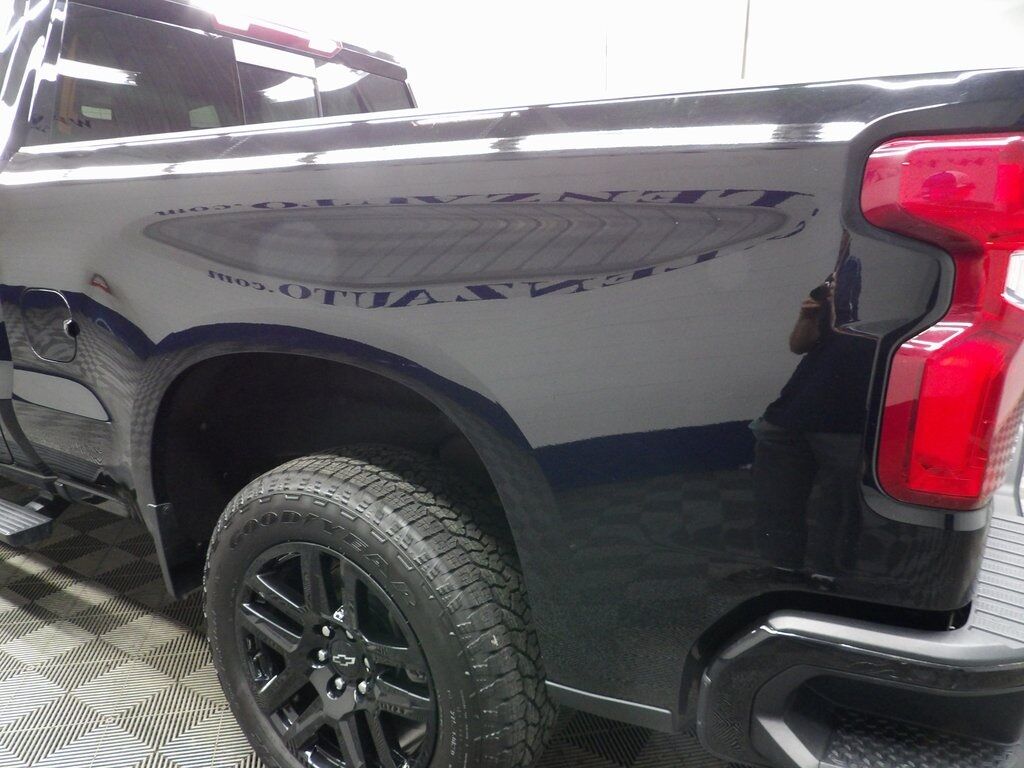 2023 Chevrolet Silverado 1500 4x4 Crew Cab RST Fond du Lac WI