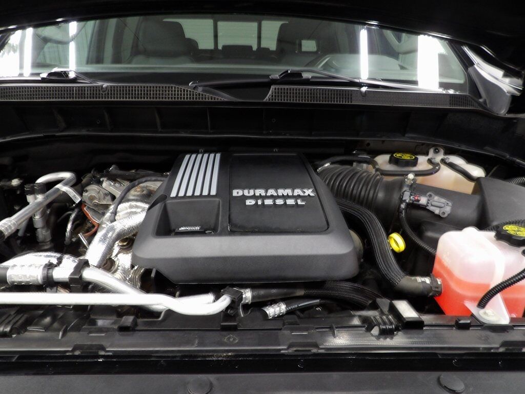 2023 Chevrolet Silverado 1500 4x4 Crew Cab RST Fond du Lac WI