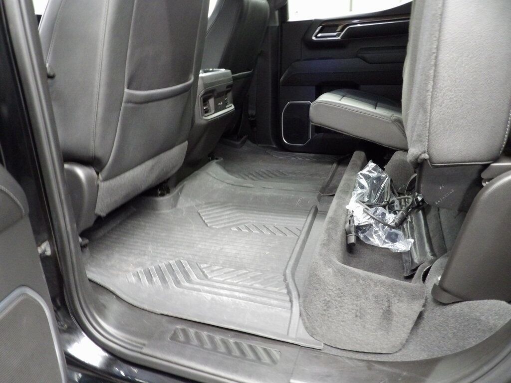 2023 Chevrolet Silverado 1500 4x4 Crew Cab RST Fond du Lac WI