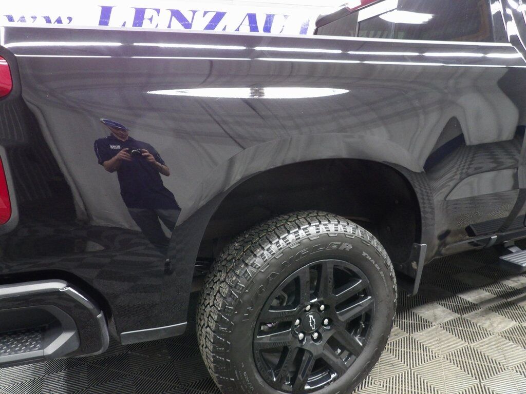 2023 Chevrolet Silverado 1500 4x4 Crew Cab RST Fond du Lac WI