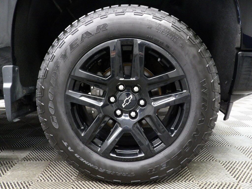2023 Chevrolet Silverado 1500 4x4 Crew Cab RST Fond du Lac WI