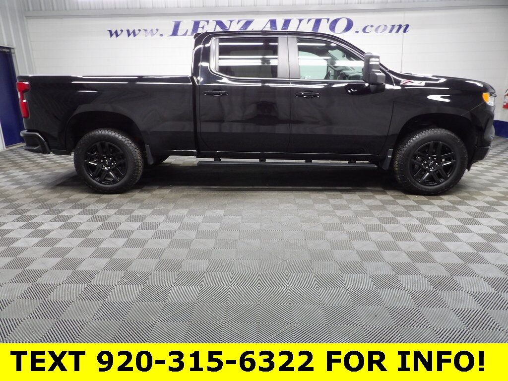 2023 Chevrolet Silverado 1500 4x4 Crew Cab RST Fond du Lac WI