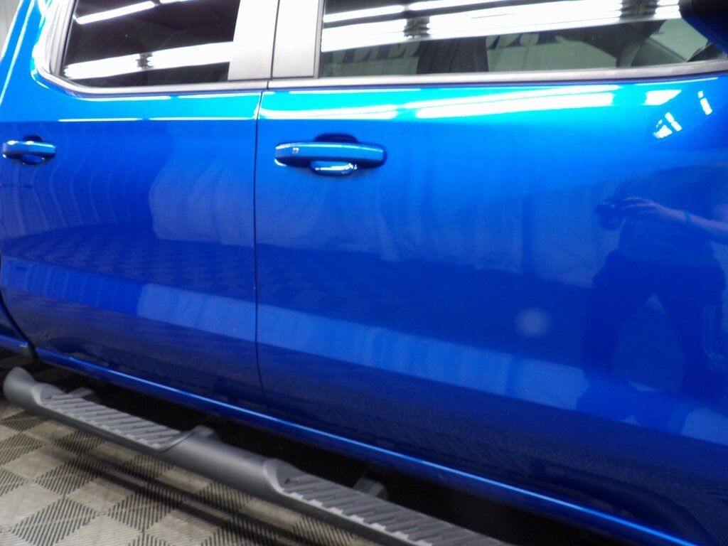 2023 Chevrolet Silverado 1500 4x4 Crew Cab RST Fond du Lac WI