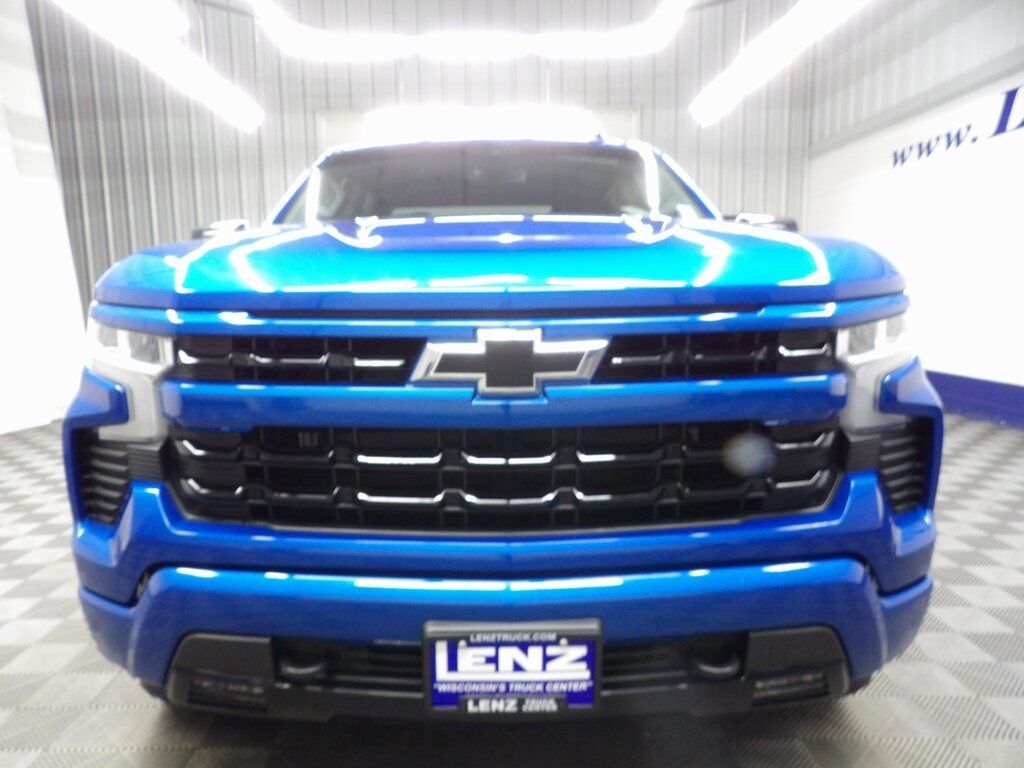 2023 Chevrolet Silverado 1500 4x4 Crew Cab RST Fond du Lac WI