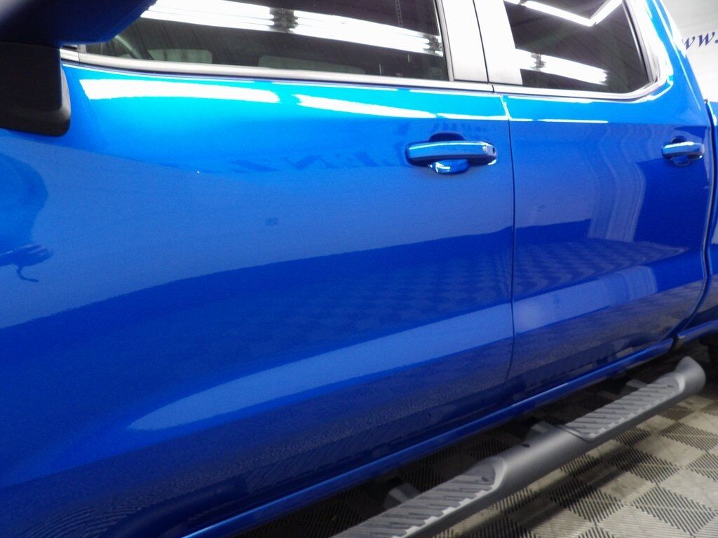 2023 Chevrolet Silverado 1500 4x4 Crew Cab RST Fond du Lac WI