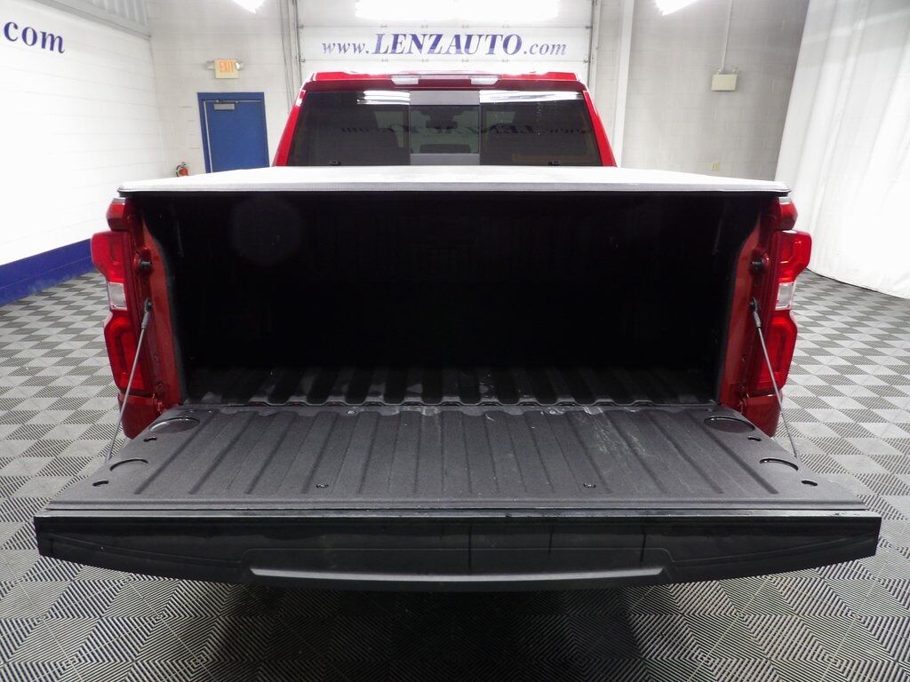 2023 Chevrolet Silverado 1500 4x4 Crew Cab RST Fond du Lac WI