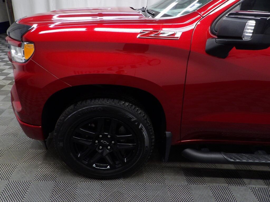 2023 Chevrolet Silverado 1500 4x4 Crew Cab RST Fond du Lac WI