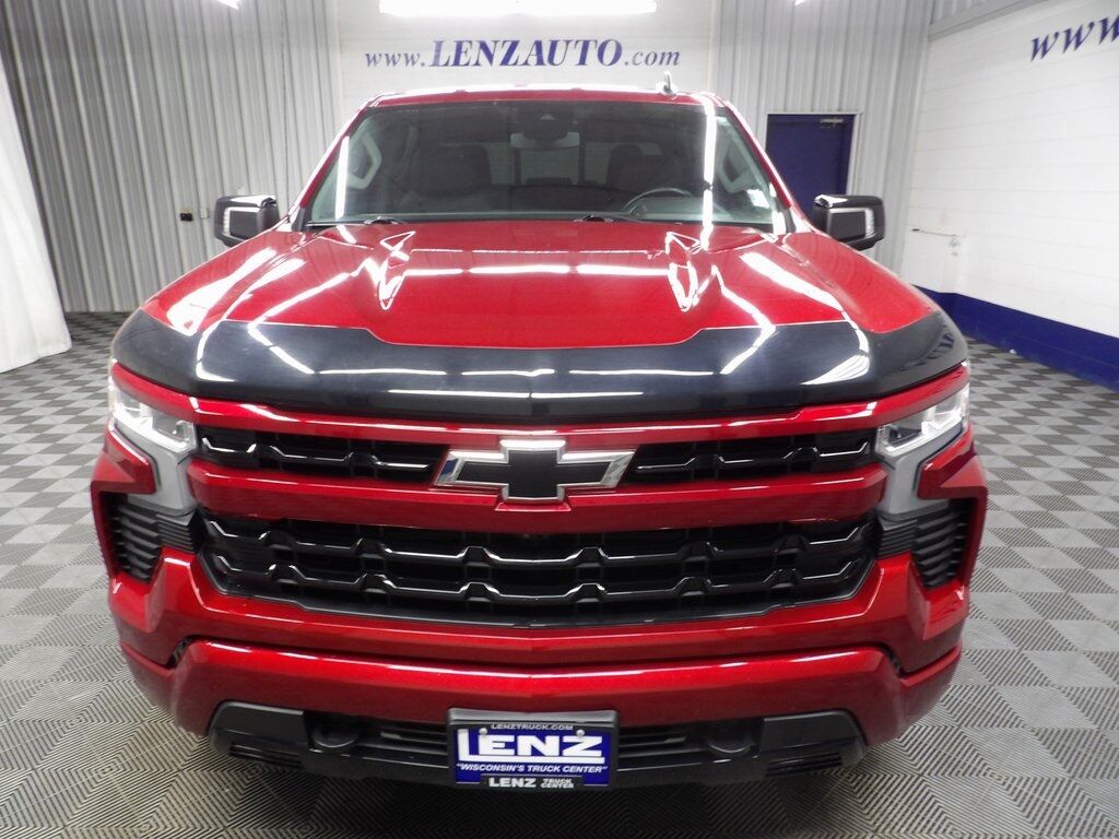2023 Chevrolet Silverado 1500 4x4 Crew Cab RST Fond du Lac WI