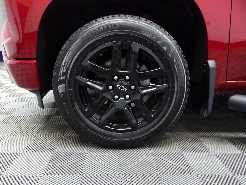 2023 Chevrolet Silverado 1500 4x4 Crew Cab RST Fond du Lac WI