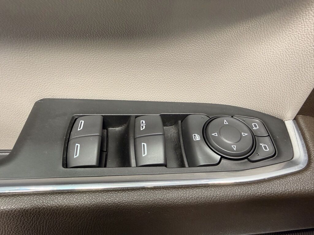 2023 Chevrolet Silverado 1500 4x4 Crew Cab RST Minocqua WI