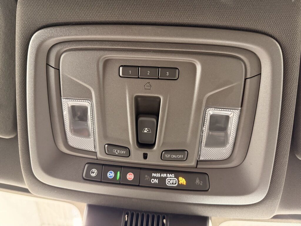 2023 Chevrolet Silverado 1500 4x4 Crew Cab RST Minocqua WI