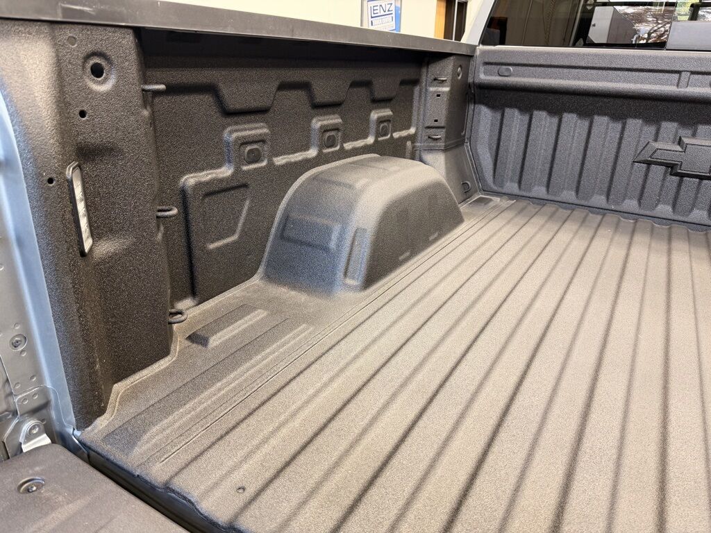 2023 Chevrolet Silverado 1500 4x4 Crew Cab RST Minocqua WI