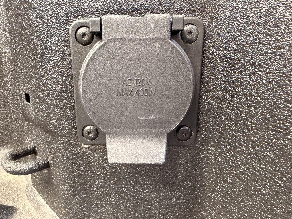 2023 Chevrolet Silverado 1500 4x4 Crew Cab RST Minocqua WI