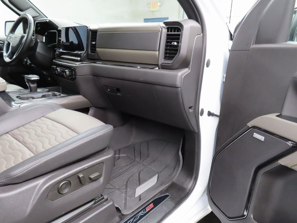 2023 Chevrolet Silverado 1500 4x4 Crew Cab ZR2 Fond du Lac WI