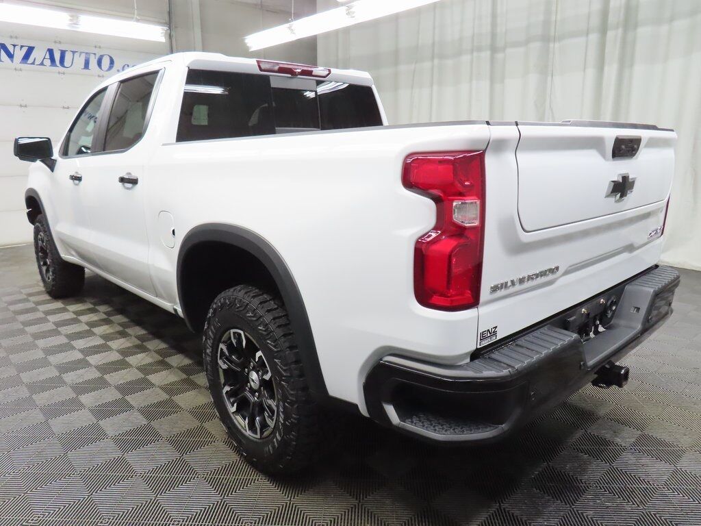 2023 Chevrolet Silverado 1500 4x4 Crew Cab ZR2 Fond du Lac WI