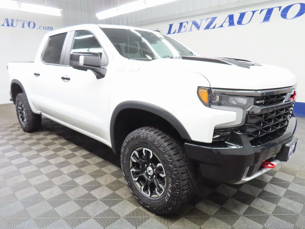 2023 Chevrolet Silverado 1500 4x4 Crew Cab ZR2 Fond du Lac WI