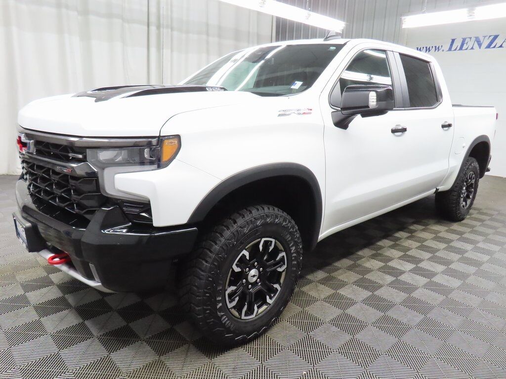 2023 Chevrolet Silverado 1500 4x4 Crew Cab ZR2 Fond du Lac WI