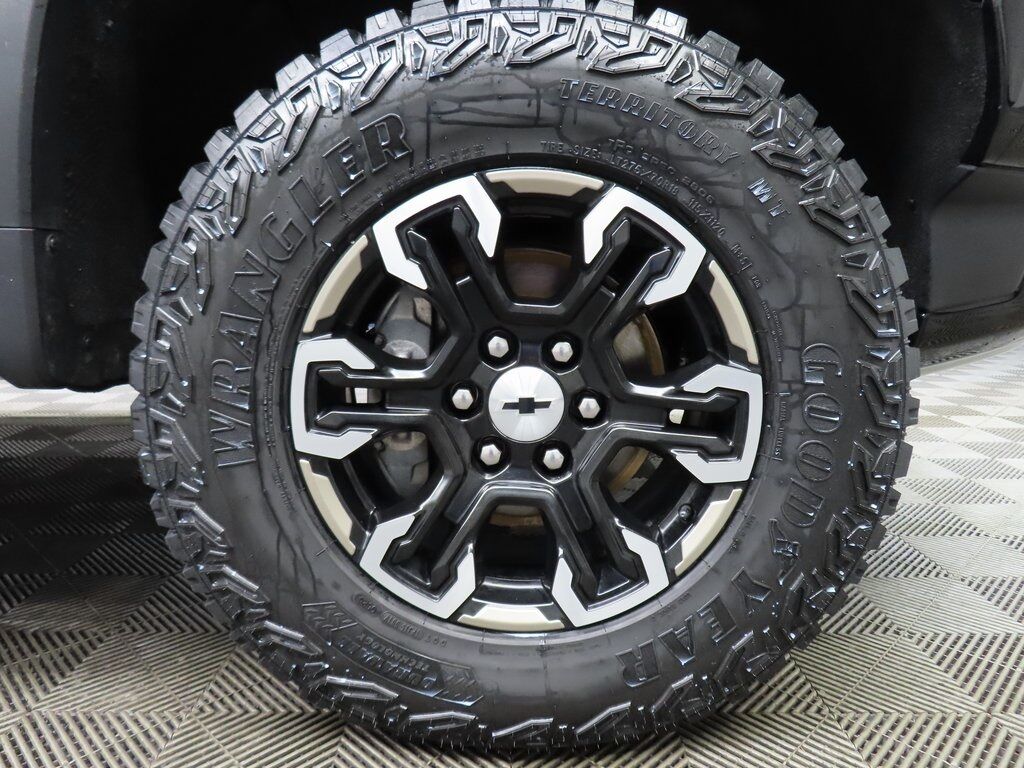 2023 Chevrolet Silverado 1500 4x4 Crew Cab ZR2 Fond du Lac WI