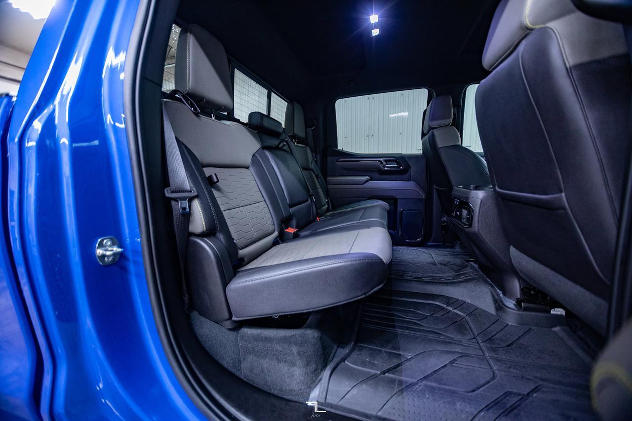 2023 Chevrolet Silverado 1500 4x4 Crew Cab ZR2 Leather Nav BCam Red Deer AB