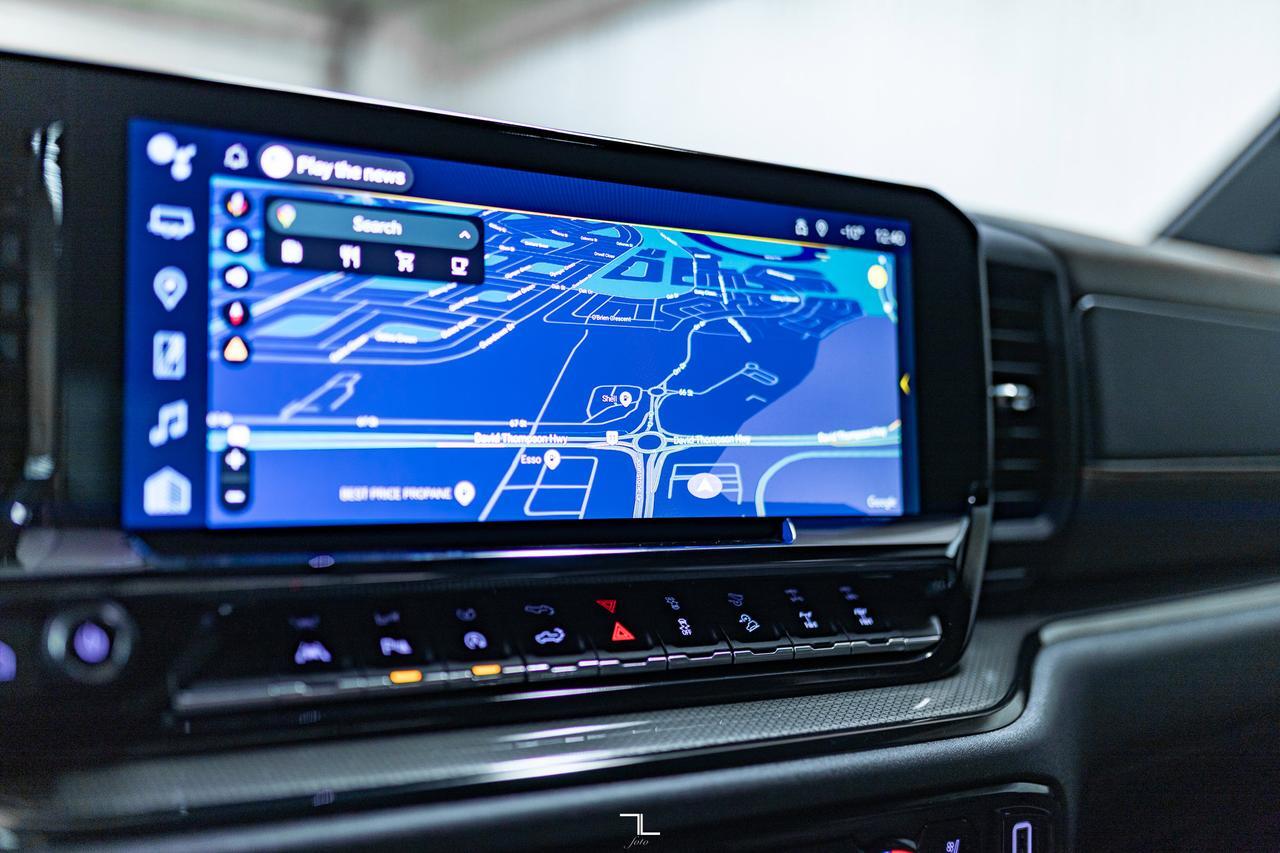 2023 Chevrolet Silverado 1500 4x4 Crew Cab ZR2 Leather Nav BCam Red Deer AB